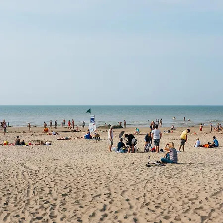 In Near Beach * De Panne